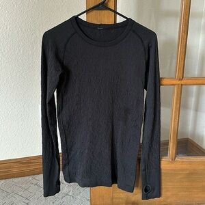 Lululemon Rest Less Pullover Black (BLK/BLK) Long Sleeves Thumb Holes sz 4